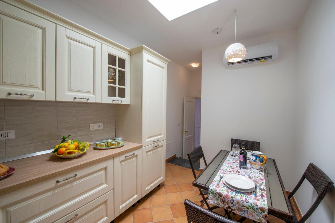 Your Home In The Heart Of Positano - Centralissima Εξωτερικό φωτογραφία